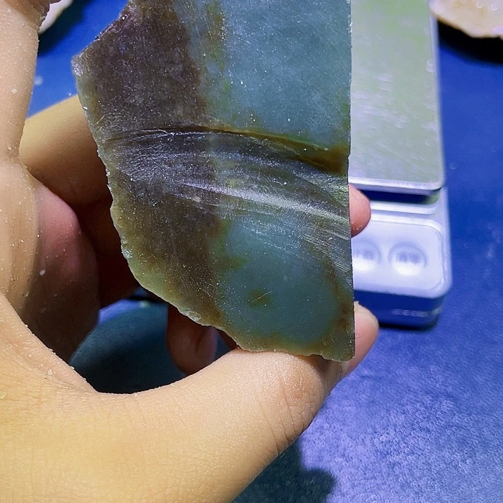 未镶嵌和田玉（糖玉）珠宝半成品