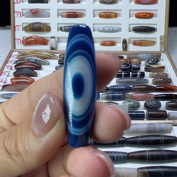 玛瑙/玉髓合金颈饰