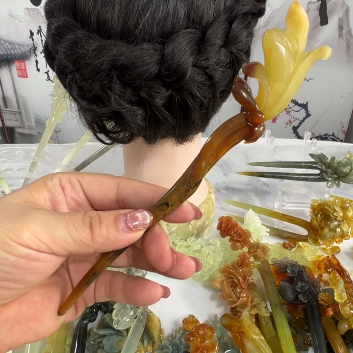 蛇纹石玉发饰未镶嵌一**风