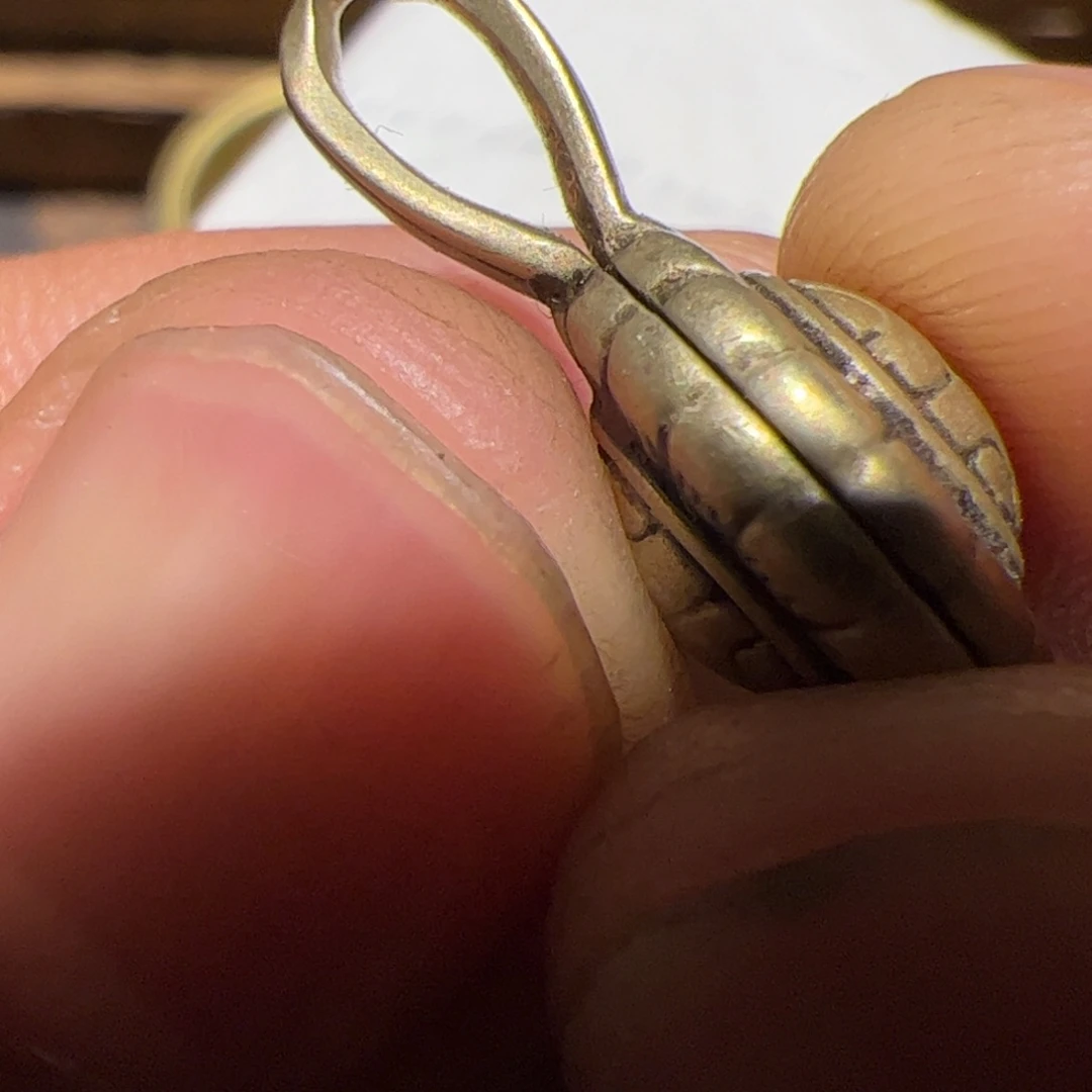 颈饰玻璃你是不是