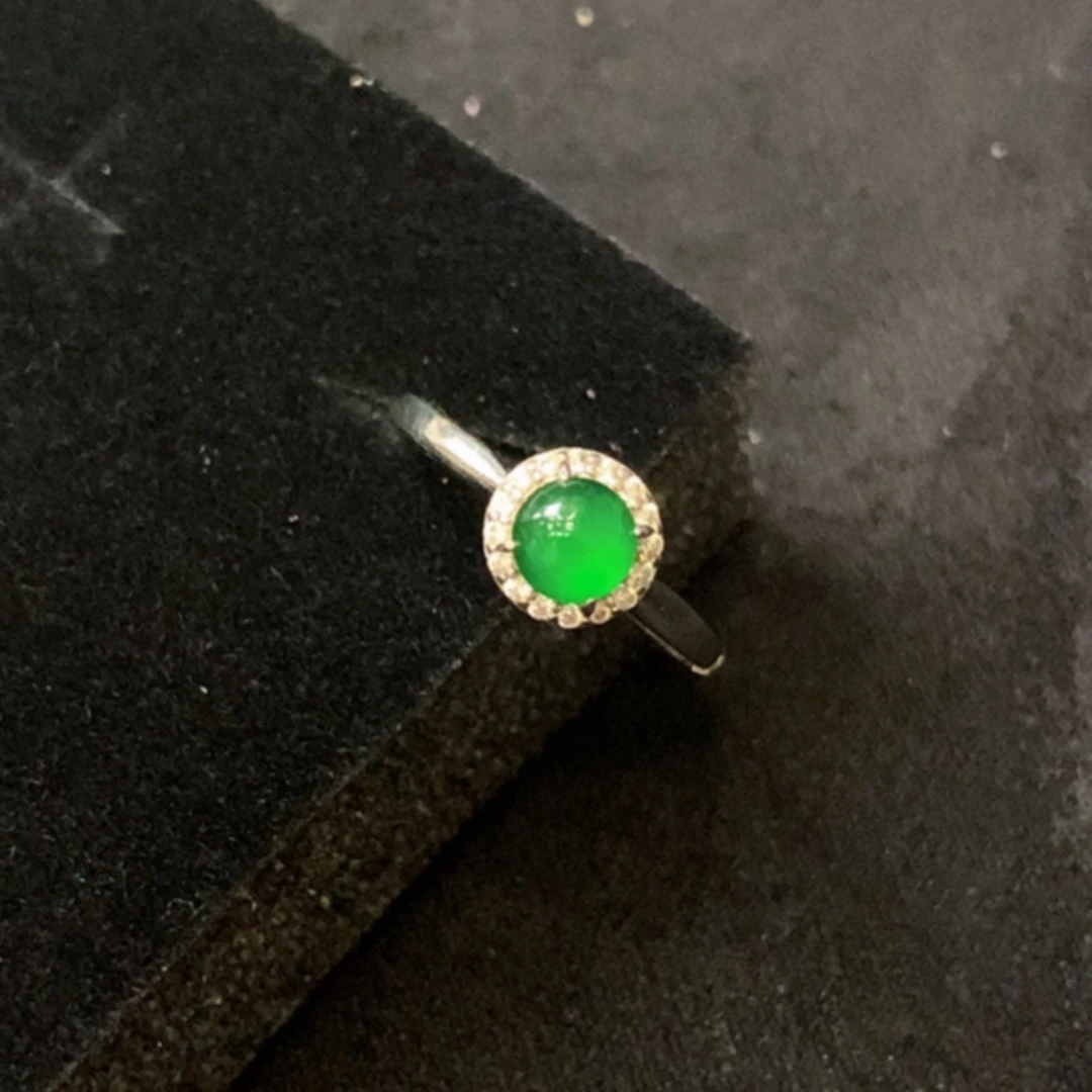 天然翡翠a货戒指蛋面