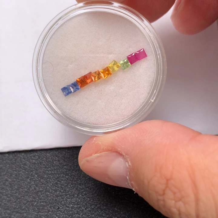 蓝宝石裸石未镶嵌10颗