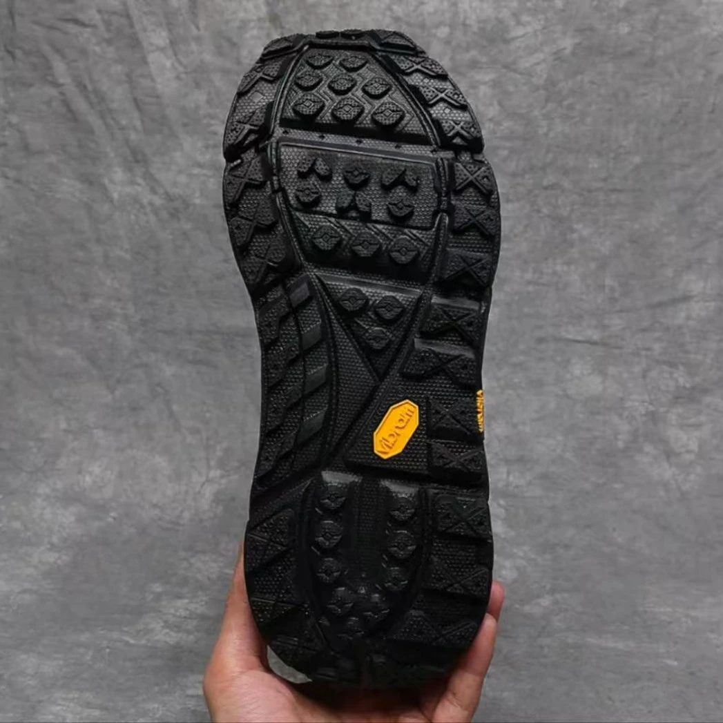 马2 轻量厚底户外登山鞋越野跑步鞋男女同款2  二号