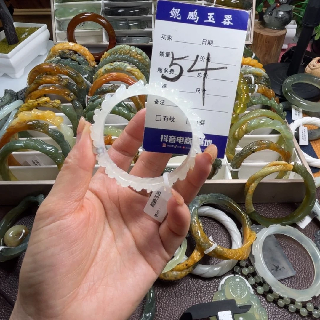 未镶嵌蛇纹石玉手镯