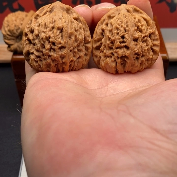 锅***盆文玩核桃把件南疆