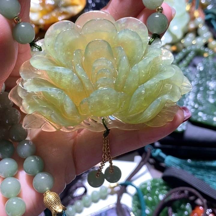 岫玉毛衣链未镶嵌