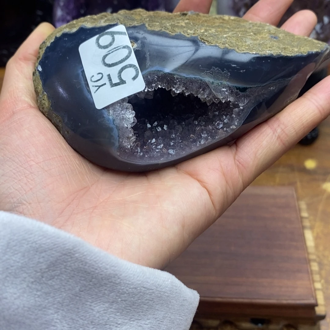 水晶大型摆件（非配饰）未镶嵌