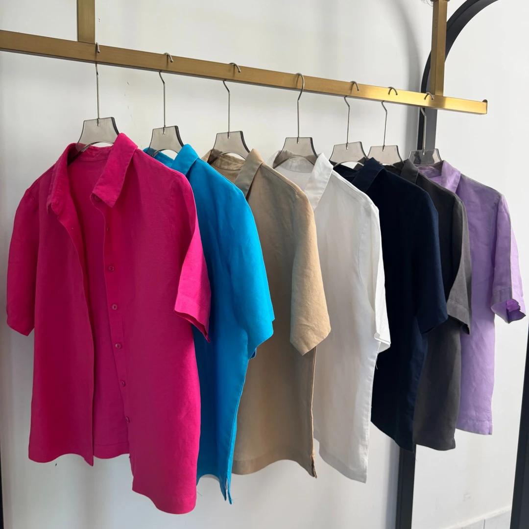 显瘦短袖上衣休闲时尚对襟春季尖领夏季衬衫衬衣女纯色宽松合身