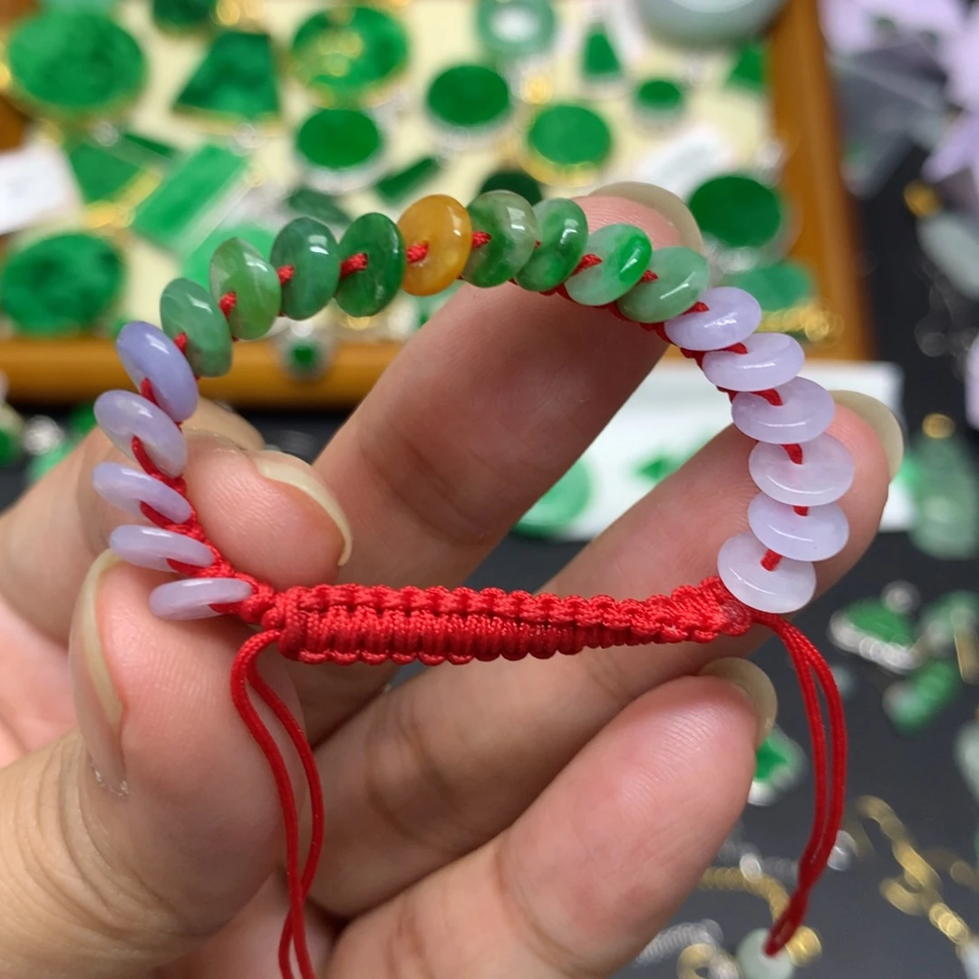 翡翠未镶嵌手串有纹裂