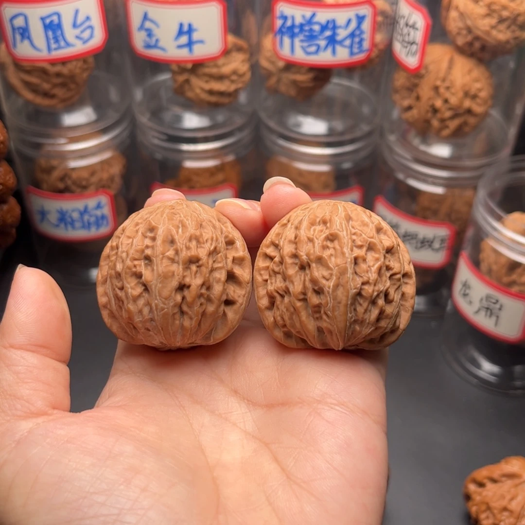 把件文玩核桃40原桩铁锤