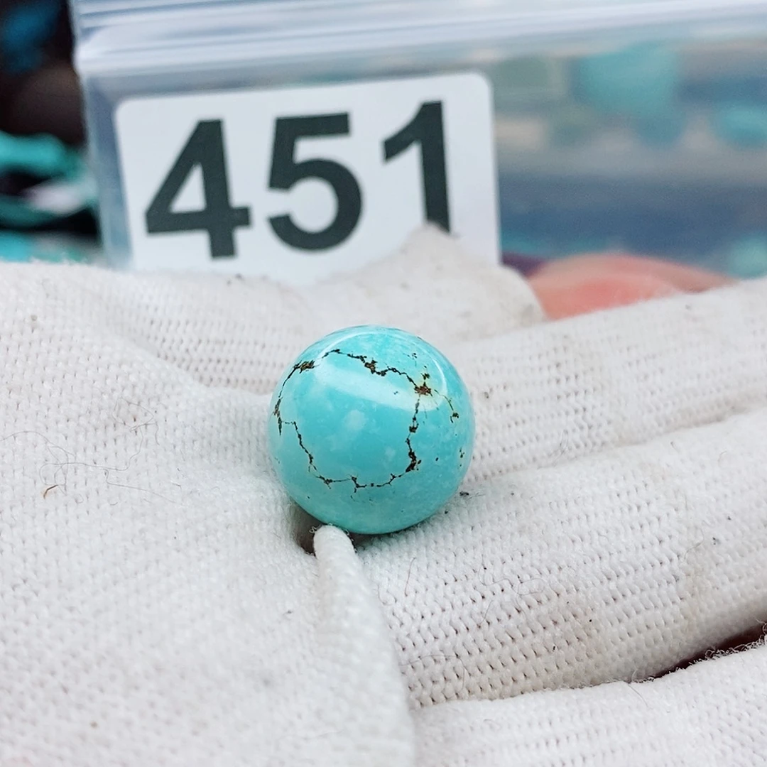 绿松石颈饰未镶嵌爱****家