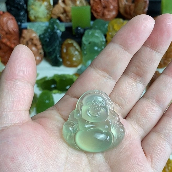 未镶嵌蛇纹石玉颈饰