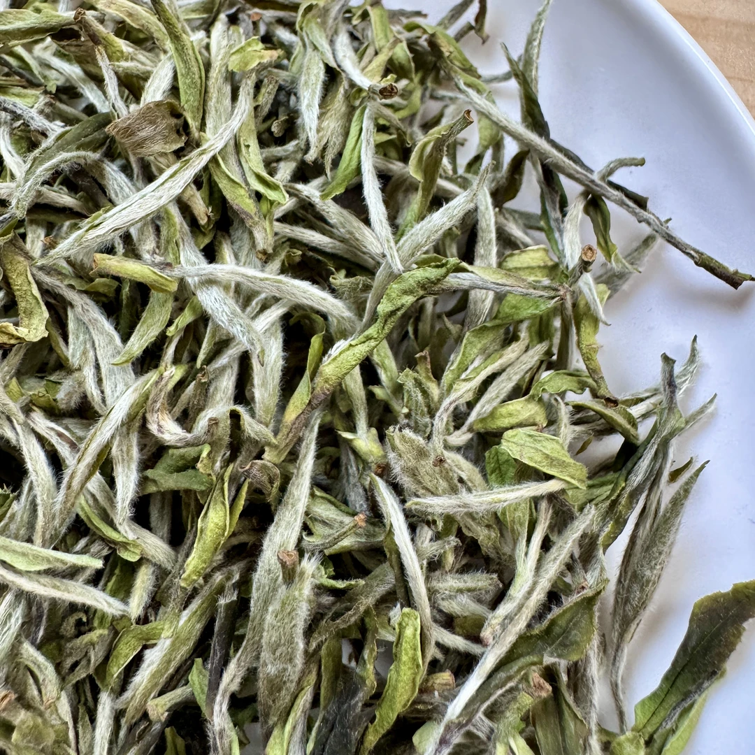 （柏柳村）2025年特级荒野白牡丹福鼎白茶高山毫香白牡丹散茶
