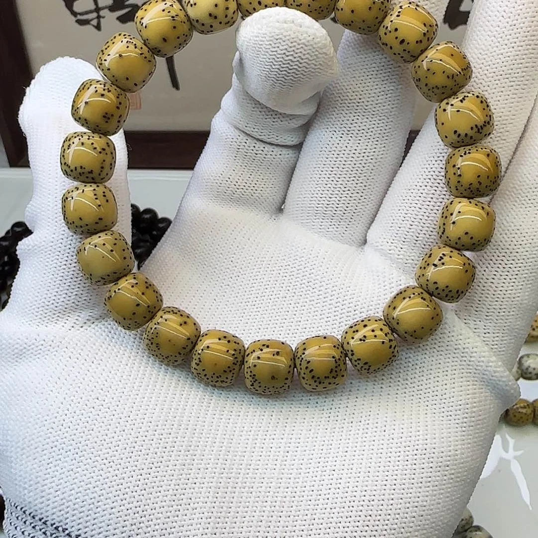 星月菩提手串山**行卡10双留白