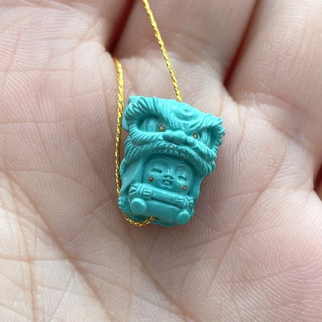 绿松石未镶嵌颈饰