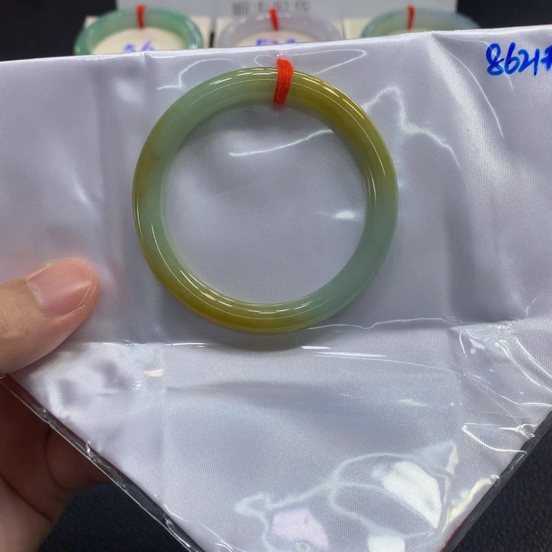 未镶嵌手镯翡翠翡翠手镯18