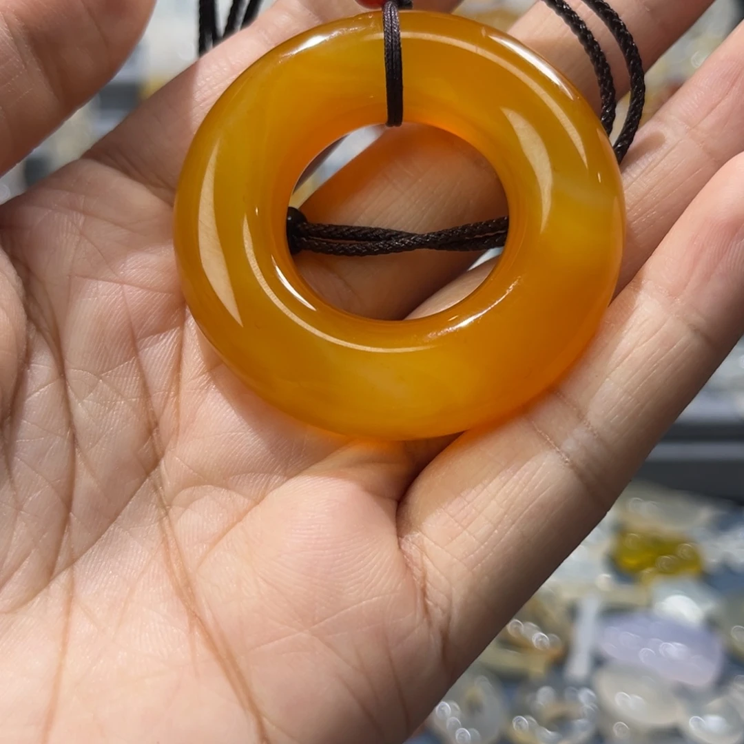 玛瑙/玉髓未镶嵌颈饰