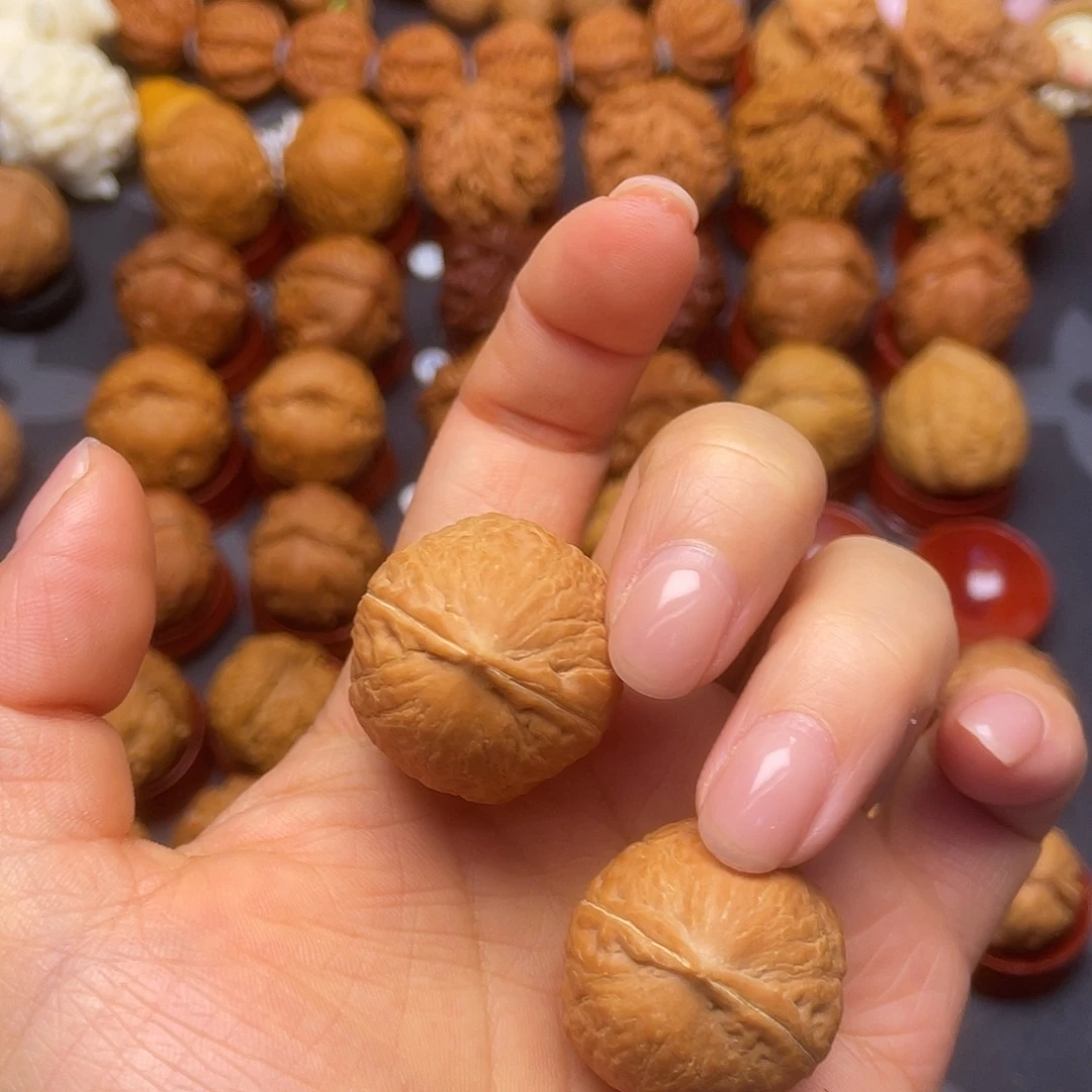 文玩核桃把件016玉石方尊