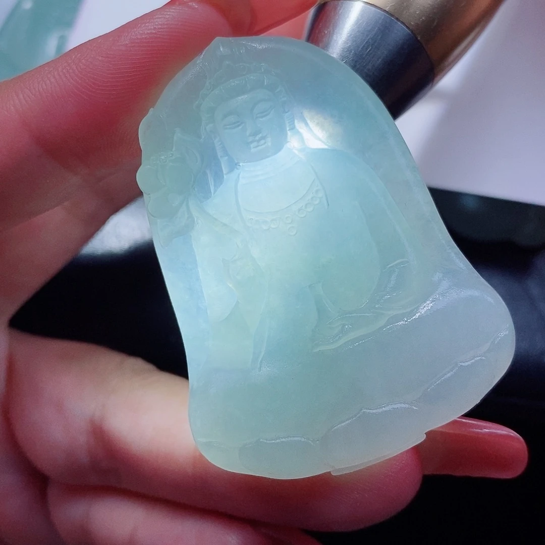 定制翡翠未镶嵌翡翠