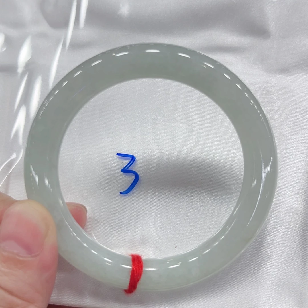 未镶嵌手镯翡翠50圆