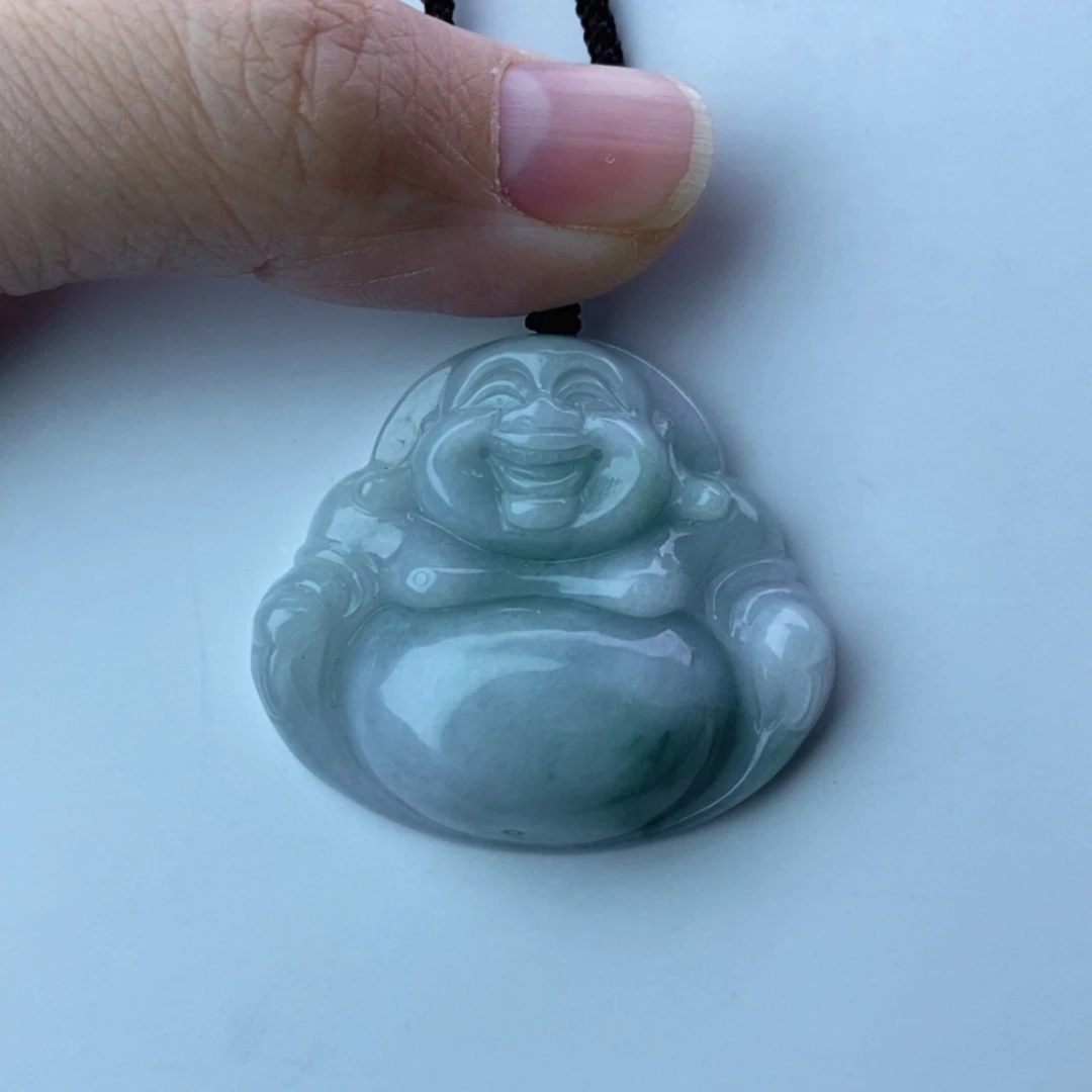 【闪购商品】翡翠颈饰未镶嵌小**?佛公