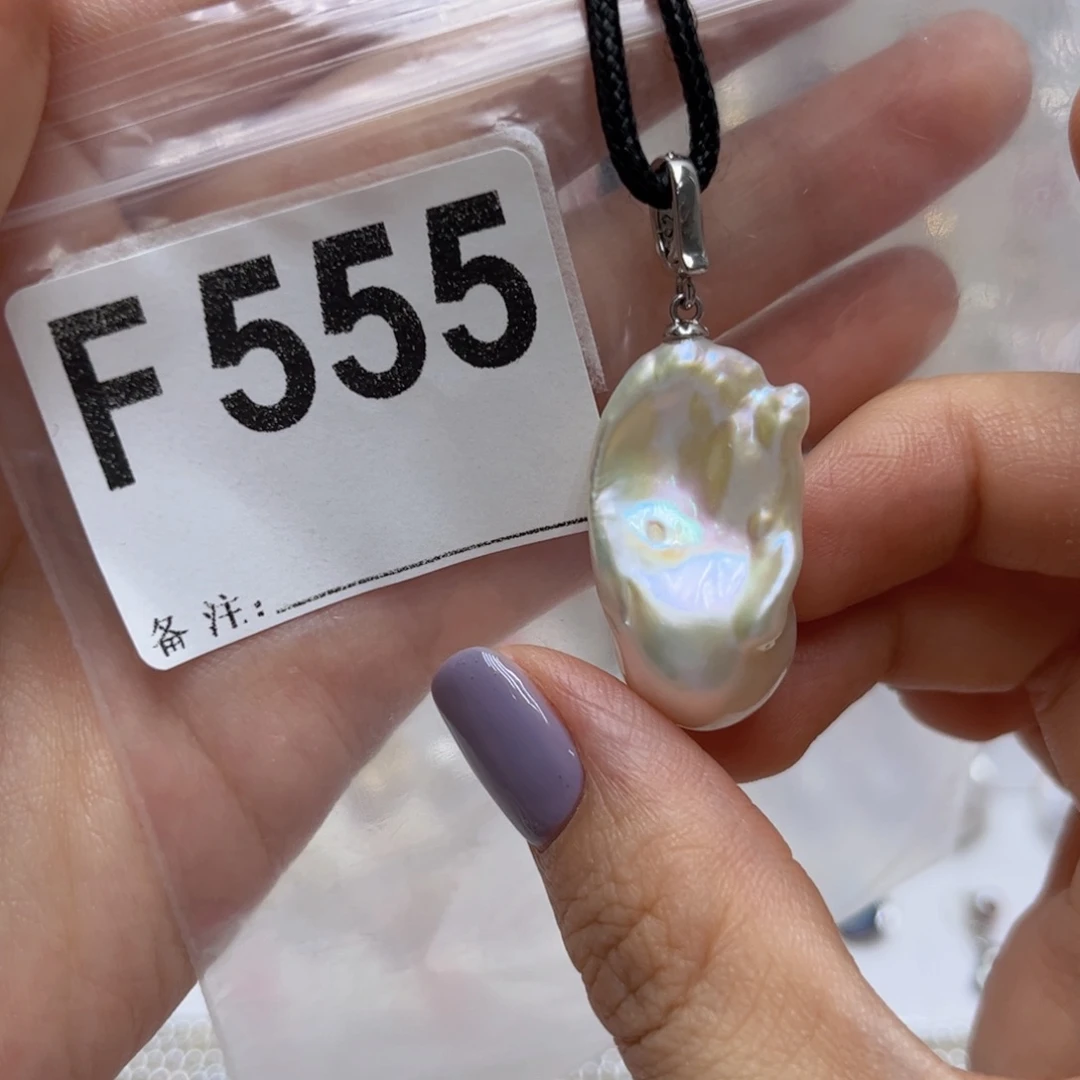 颈饰未镶嵌淡水珍珠