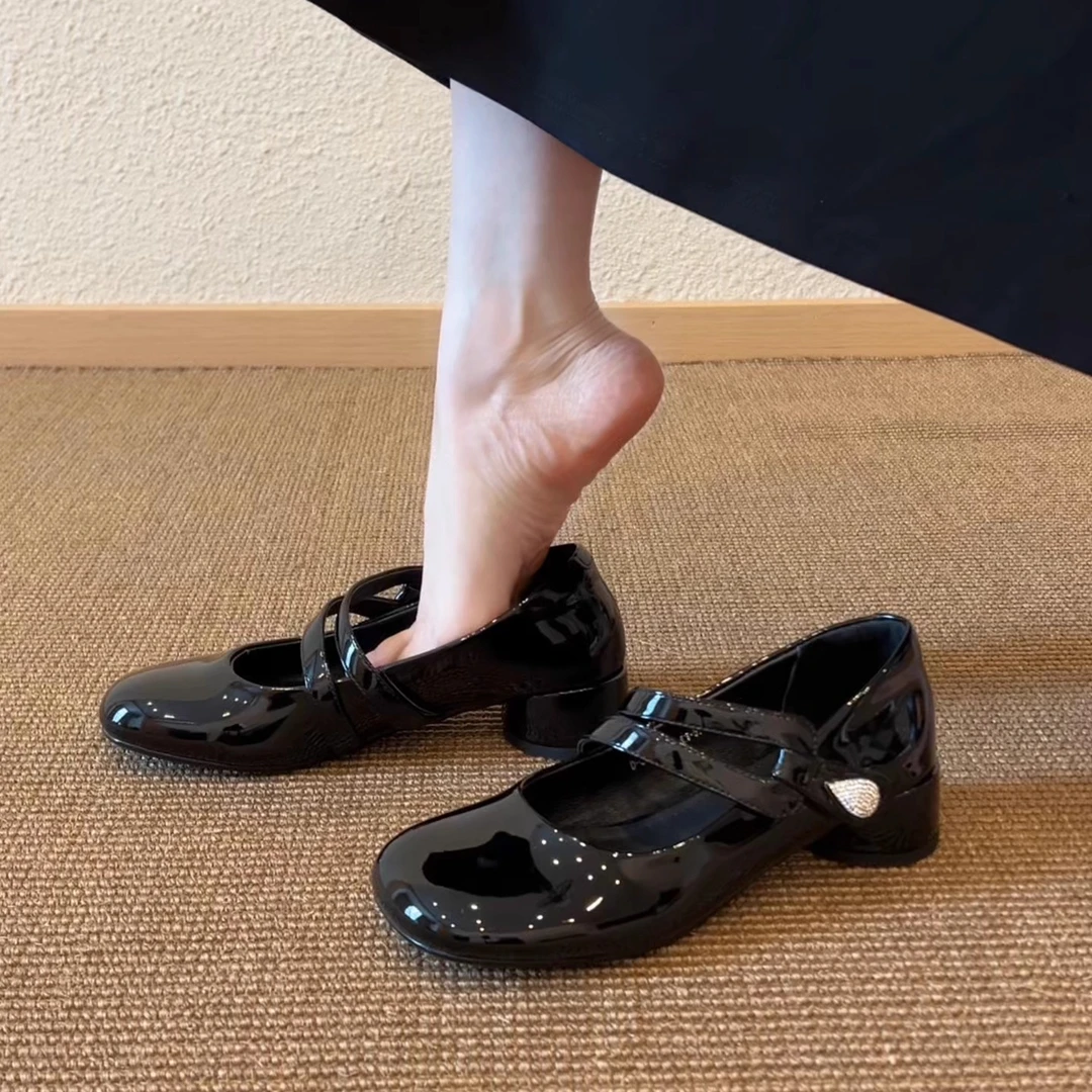 Pokoy-3.5cm法式复古浅口圆头拼接一字带舒适女单鞋