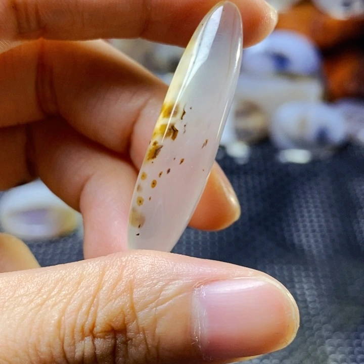 玛瑙/玉髓未镶嵌珠宝半成品