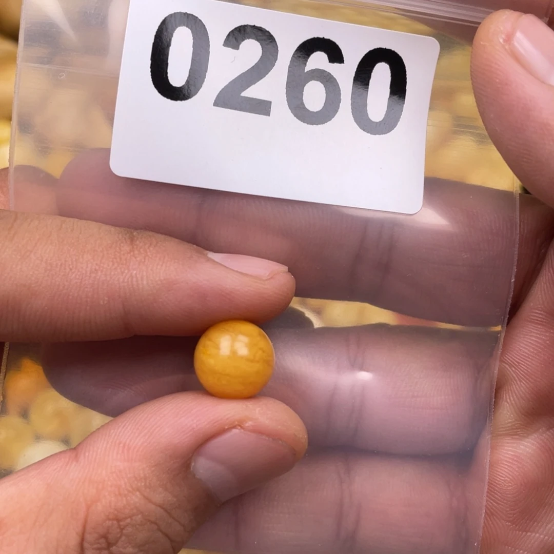 琥珀珠宝奇石未镶嵌12.3