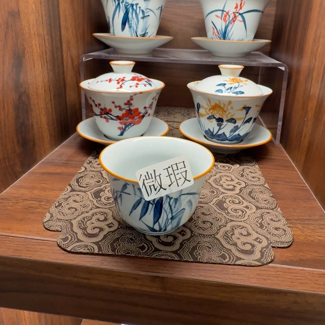 釉下手绘茶具微瑕