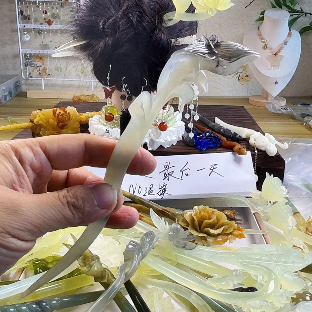 蛇纹石玉发饰合金