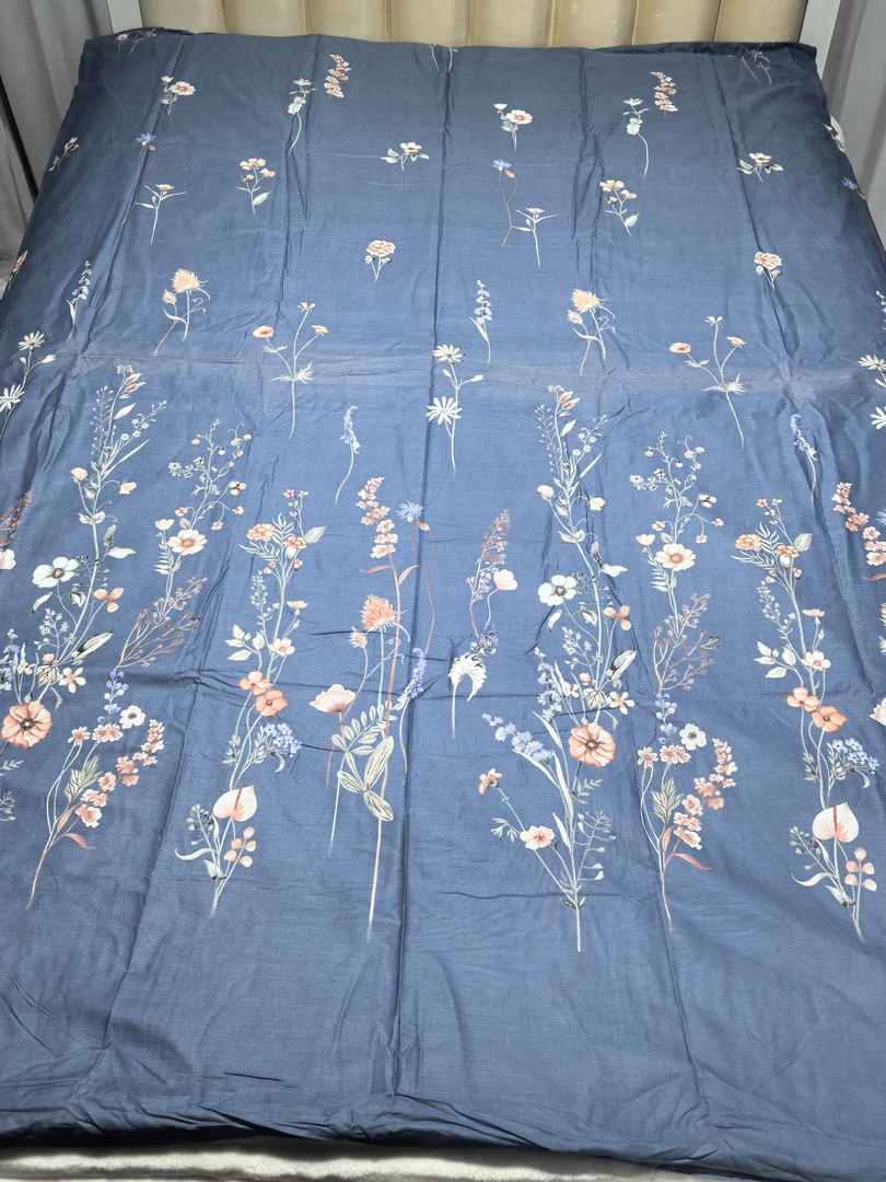 小华约150*200蓝底花款棉被套发1微瑕
