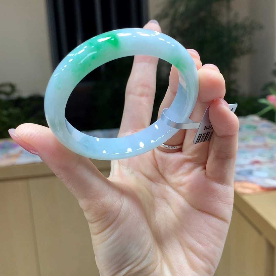 未镶嵌手镯翡翠不退不换