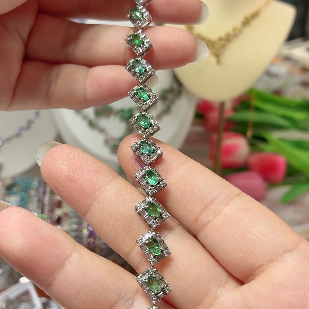 银S925镶嵌祖母绿手链