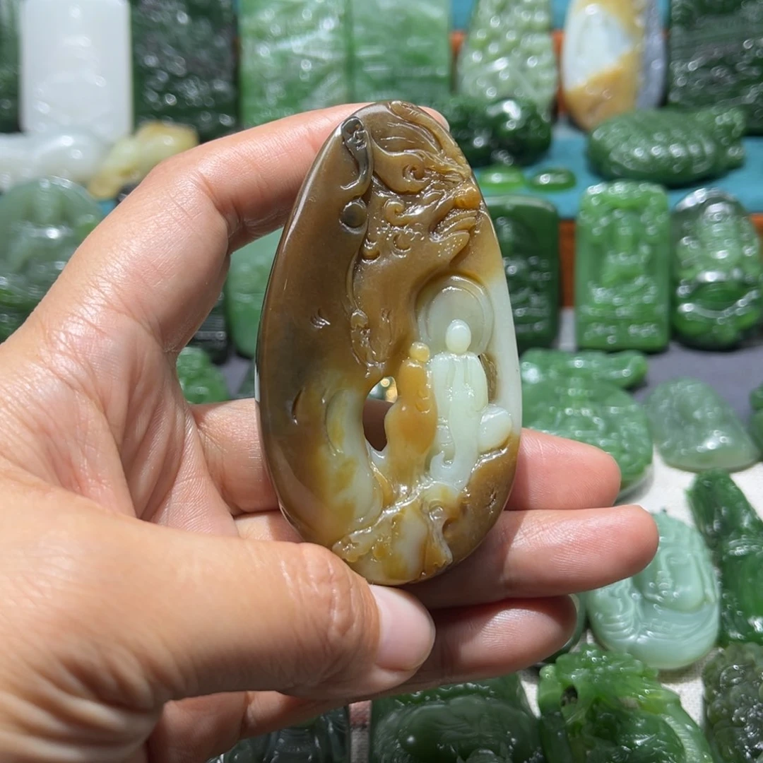 和田玉颈饰未镶嵌丿***辰