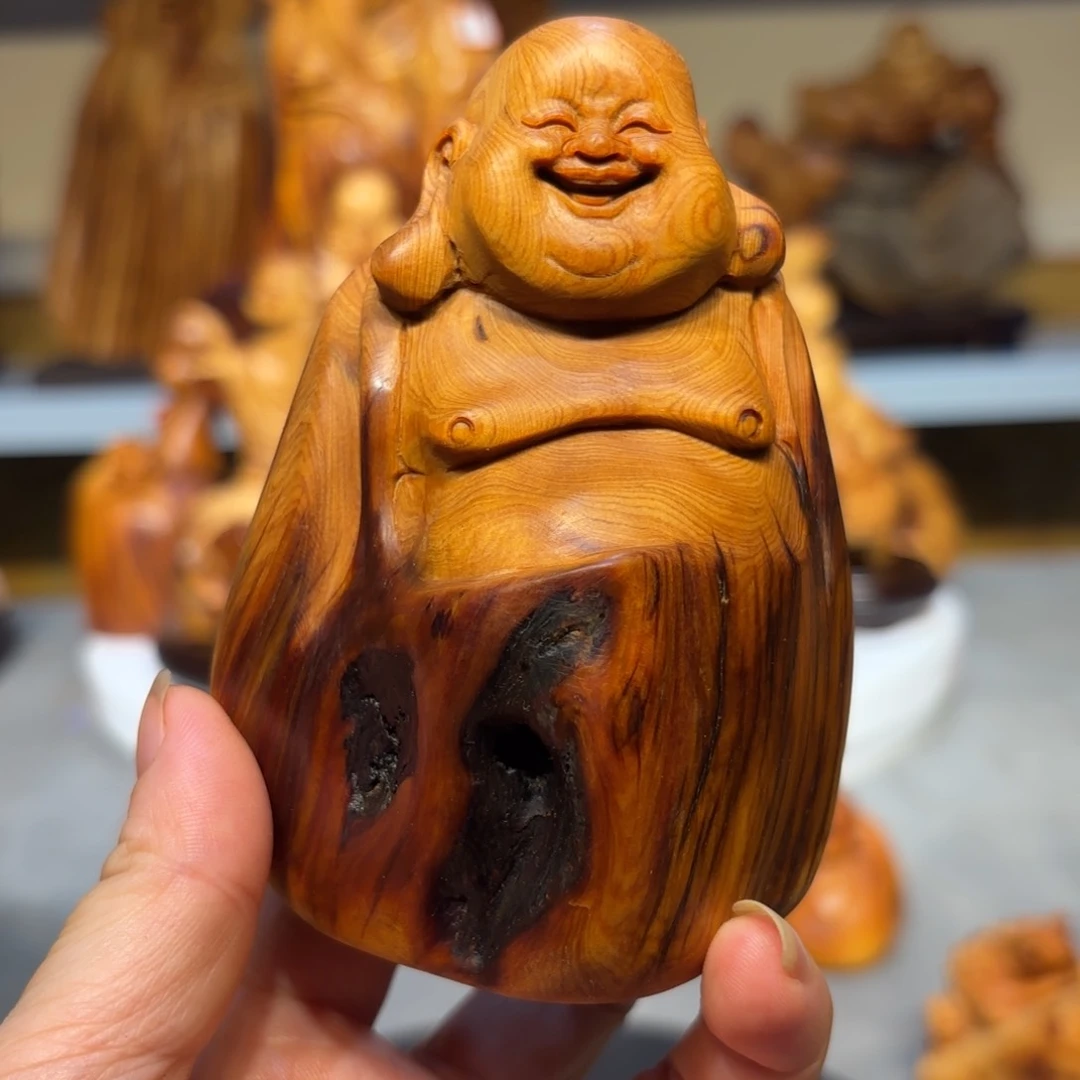 木太行崖柏弥勒佛