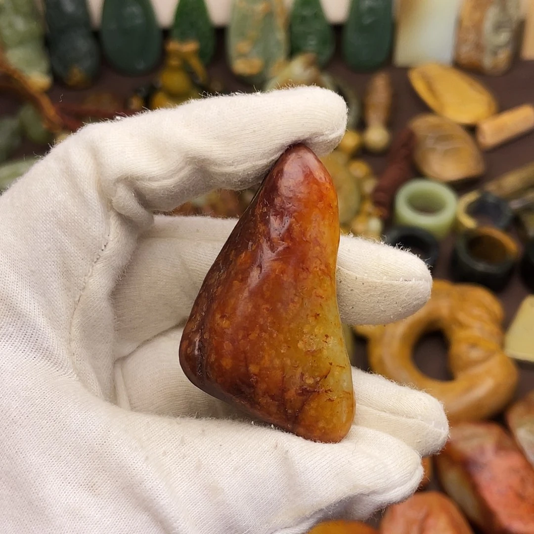 岫岩河磨玉（透闪石质玉）未镶嵌颈饰