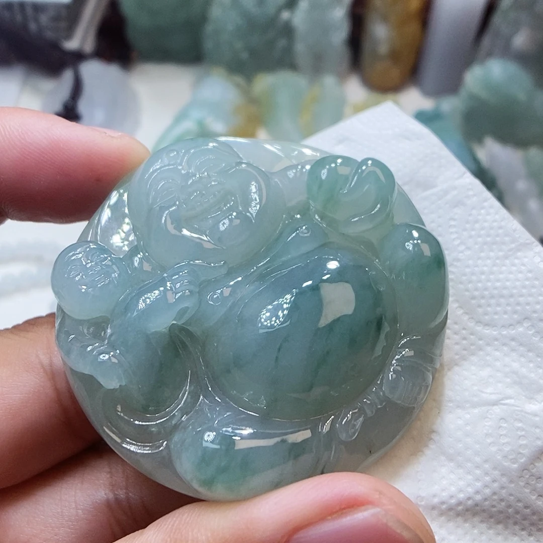 定制翡翠未镶嵌佛