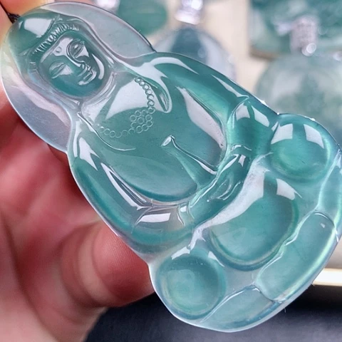 【闪购商品】翡翠颈饰未镶嵌天然翡翠