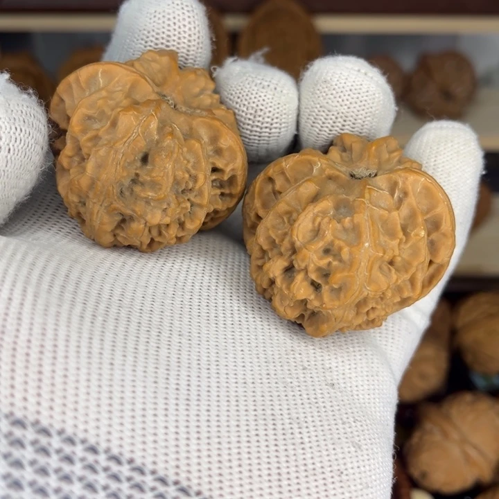 吊坠文玩核桃边43.5肚46苹果园