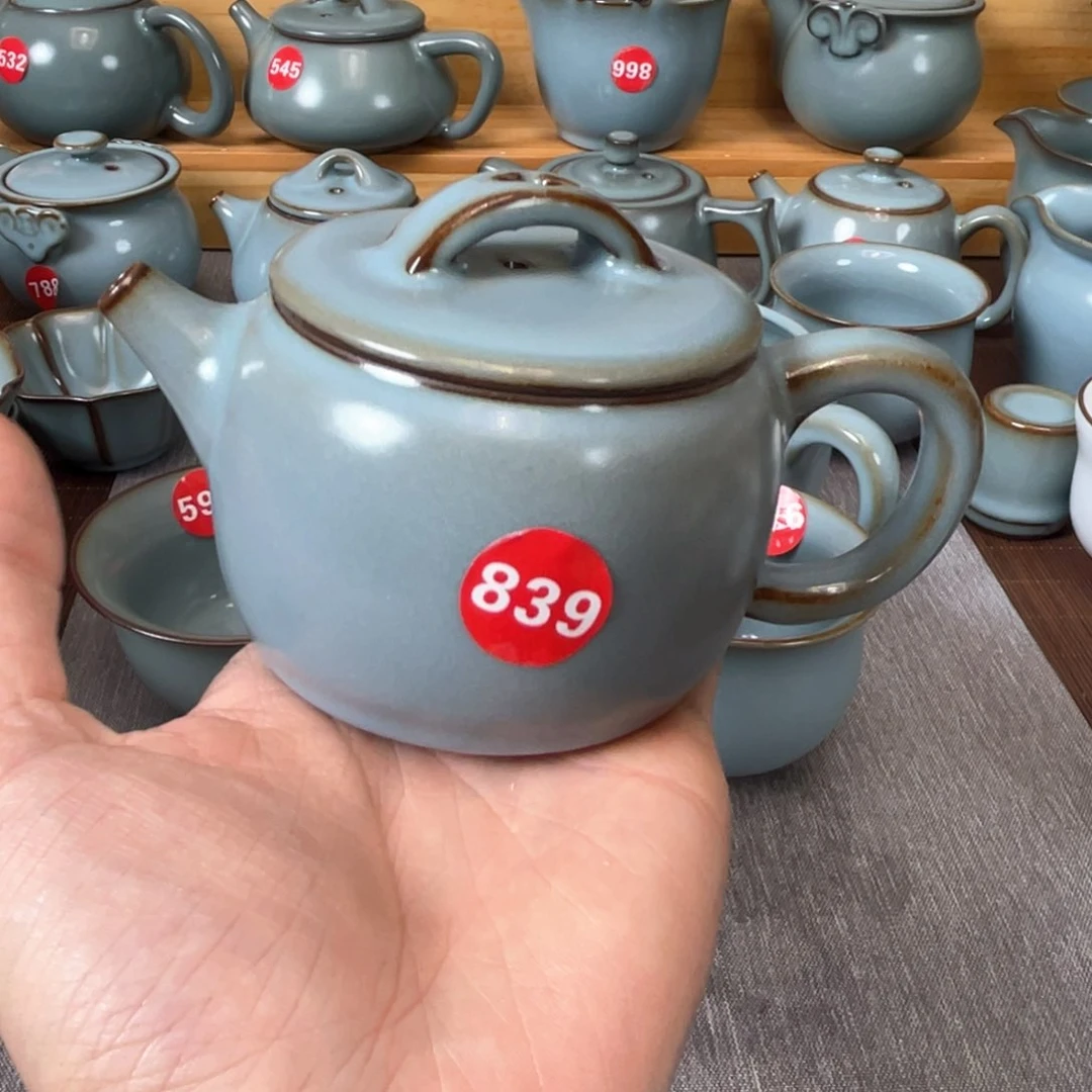 瓷片小微瑕。。。。。。。。。。