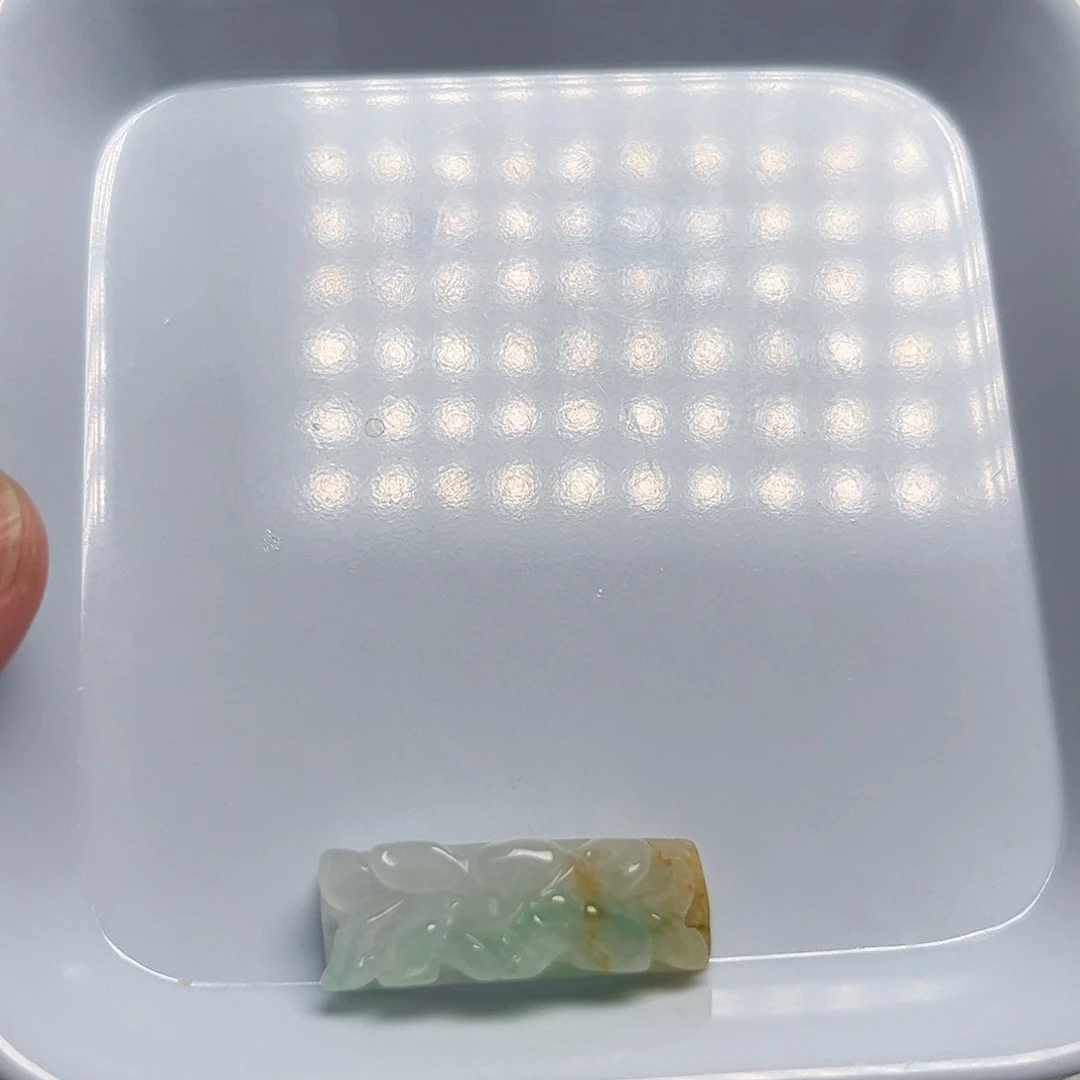 翡翠未镶嵌颈饰天然翡翠