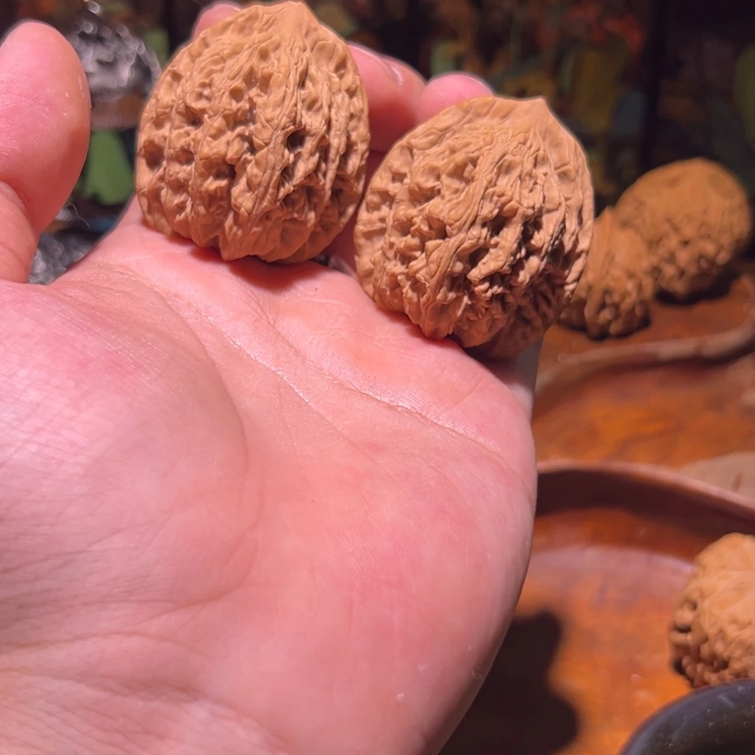 吊坠文玩核桃40全品虎头，很有分量