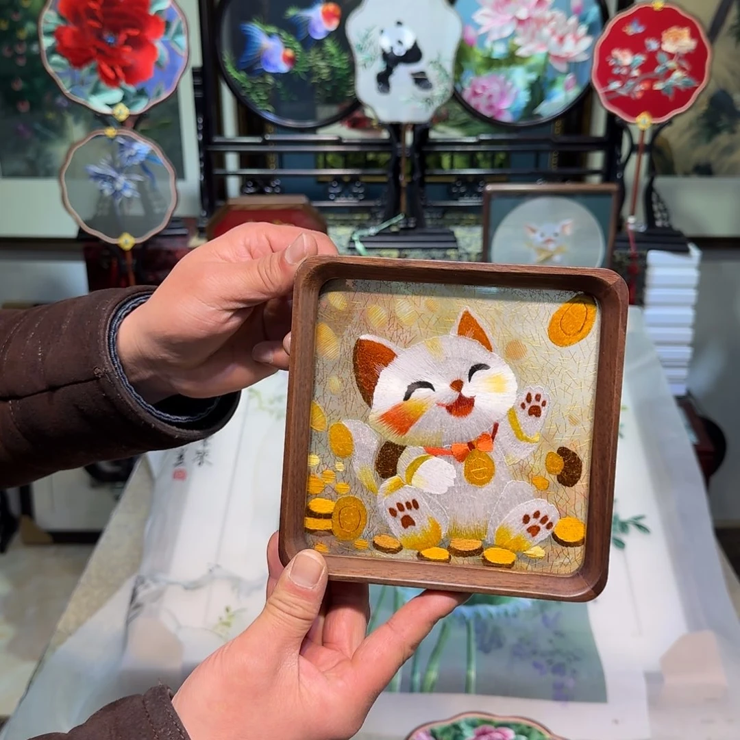 刺绣刺绣工艺精湛