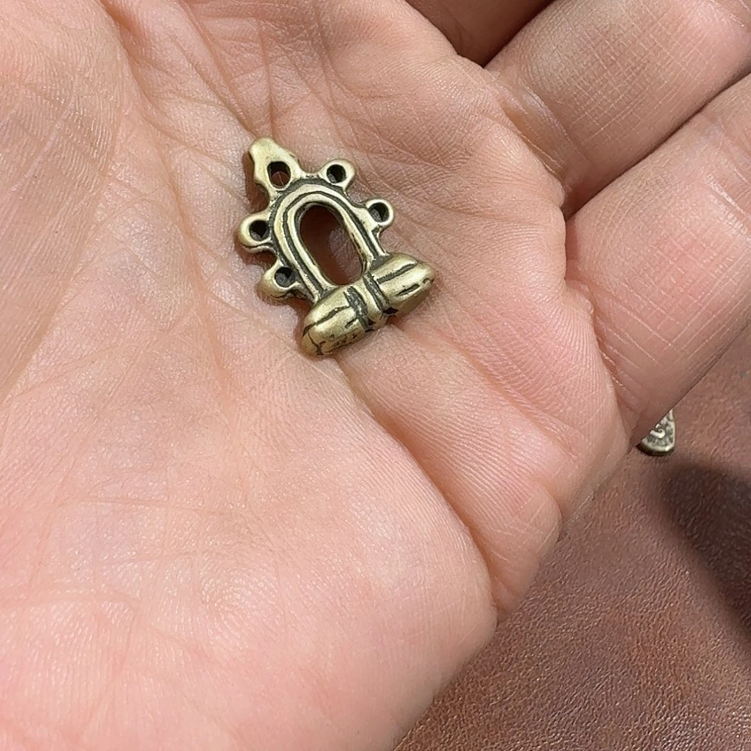 潮***浦东西很好看很好看
