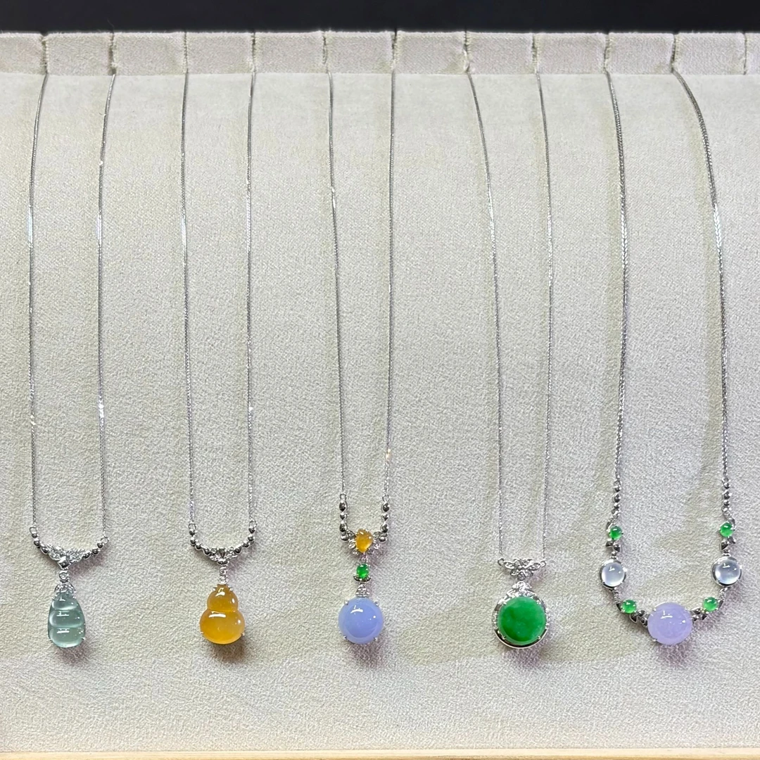 翡翠吊坠1件-18K金-多样性发货只发一件-AF5-JM|CXQ21