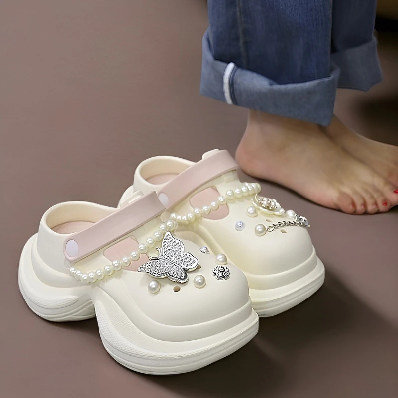 夏季新款厚底增高两穿洞洞鞋女士时尚百搭蝴蝶珍珠链沙滩凉鞋