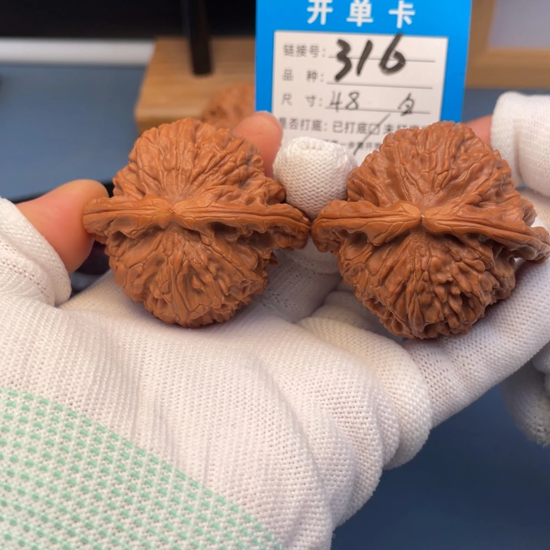 吊坠桃核文玩核桃