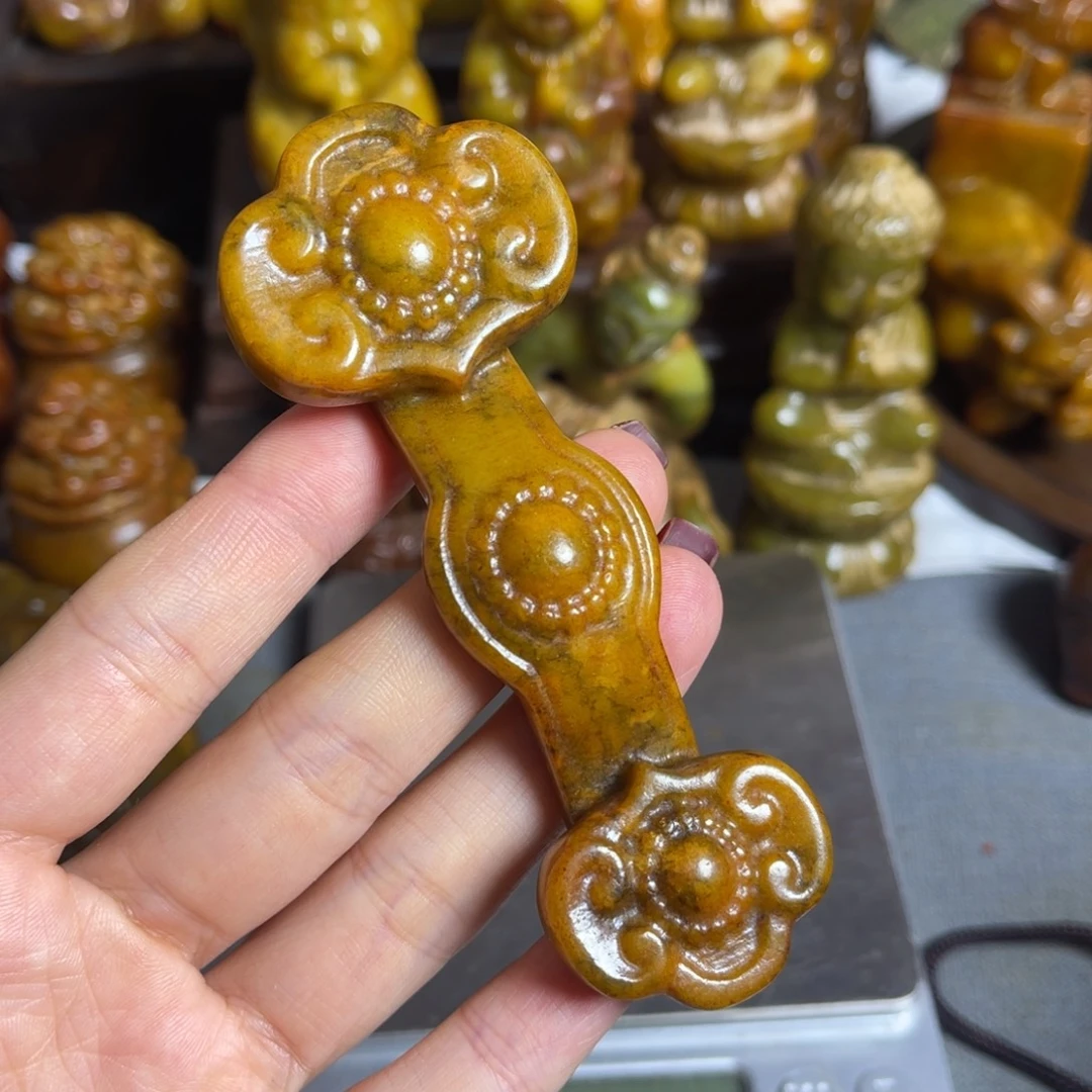 蛇纹石玉合金颈饰