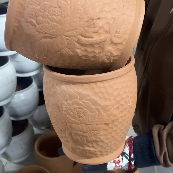 高度23厘米口19厘米